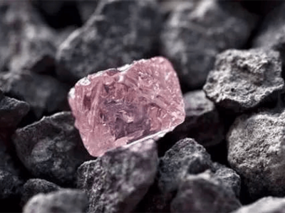 迪凱工業(yè)—金剛石生產(chǎn)過(guò)程中氦氬等稀有氣體的應(yīng)用